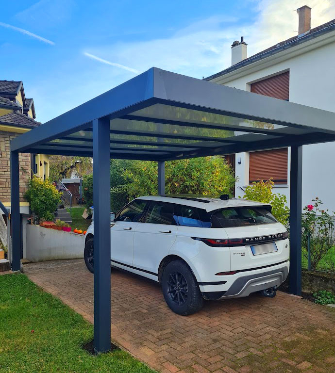 Carport à Toiture en Panneaux sandwichs autoportants