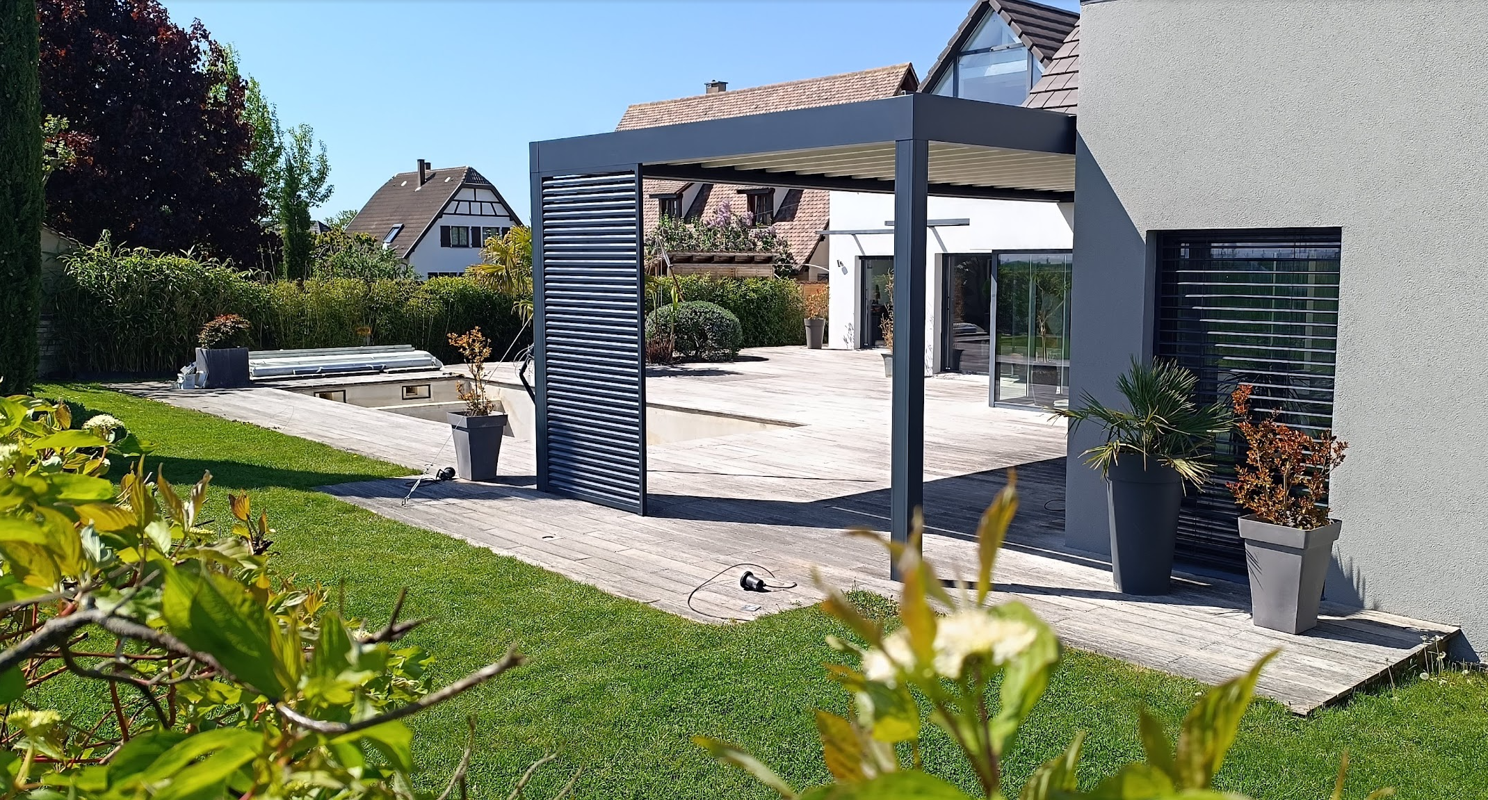 Pergola bioclimatique